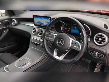 Used Mercedes-Benz GLC 2020 for sale - 76413553: Photo