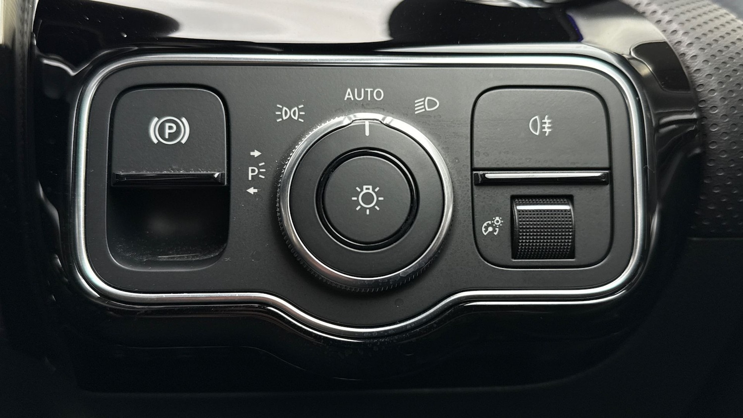 Used Mercedes-Benz CLA 2021 for sale - 77605369: Photo 38