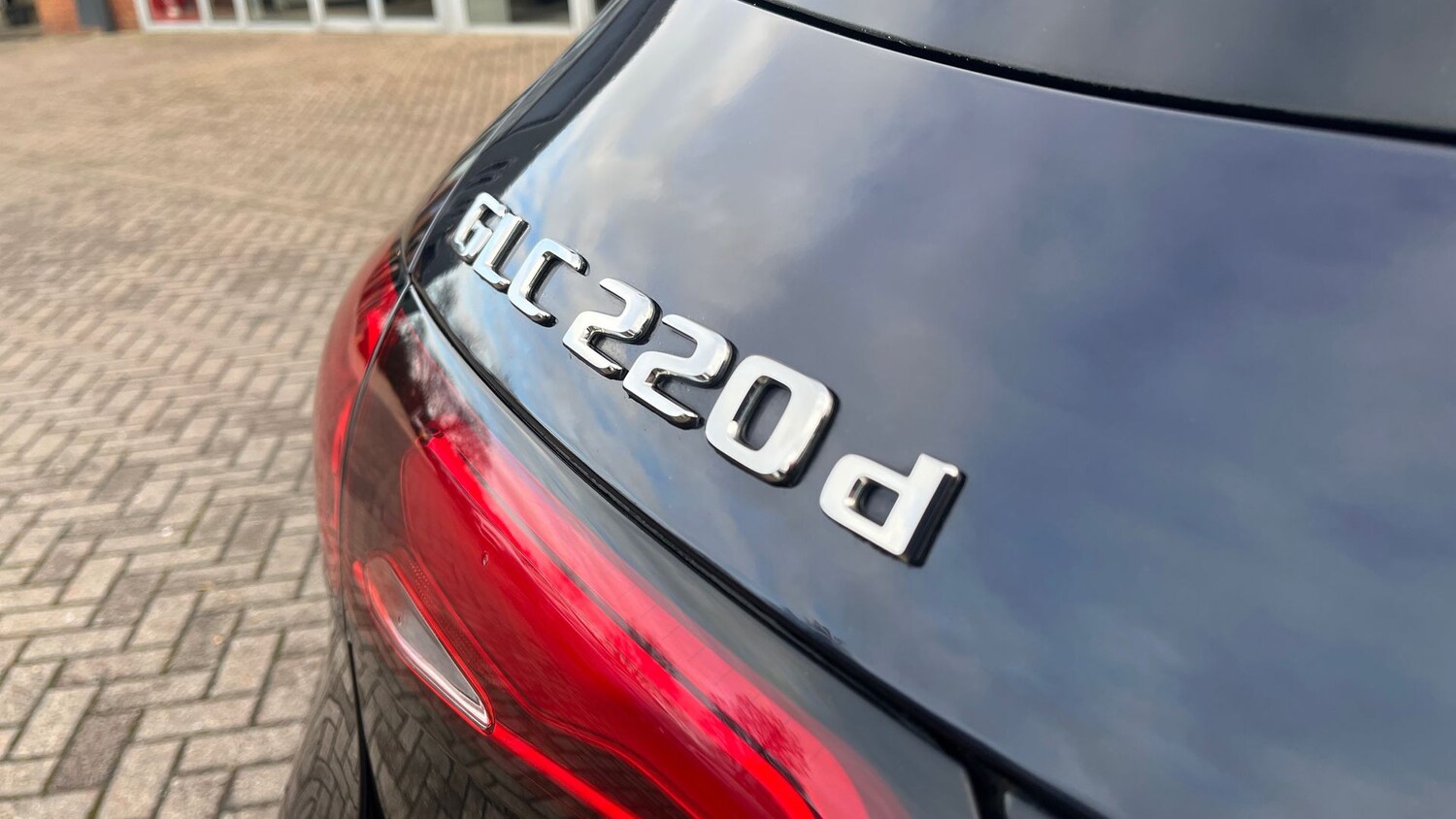 Used Mercedes-Benz GLC 2023 for sale - 77368310: Photo 17