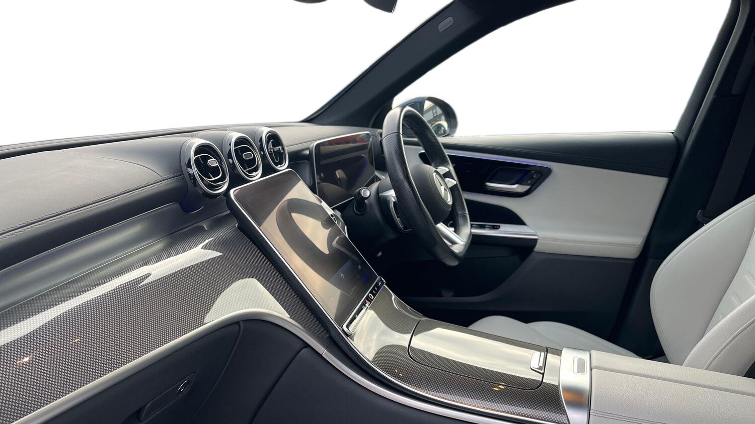 Used Mercedes-Benz GLC 2023 for sale - 77368310: Photo 8