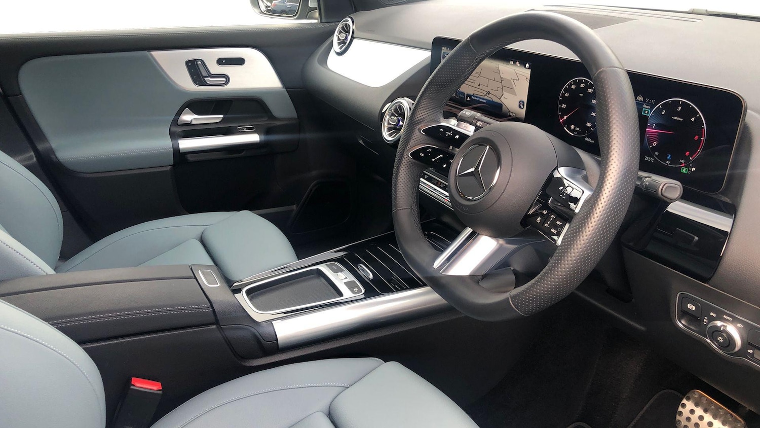 Used Mercedes-Benz GLA 2024 for sale - 76413539: Photo 3