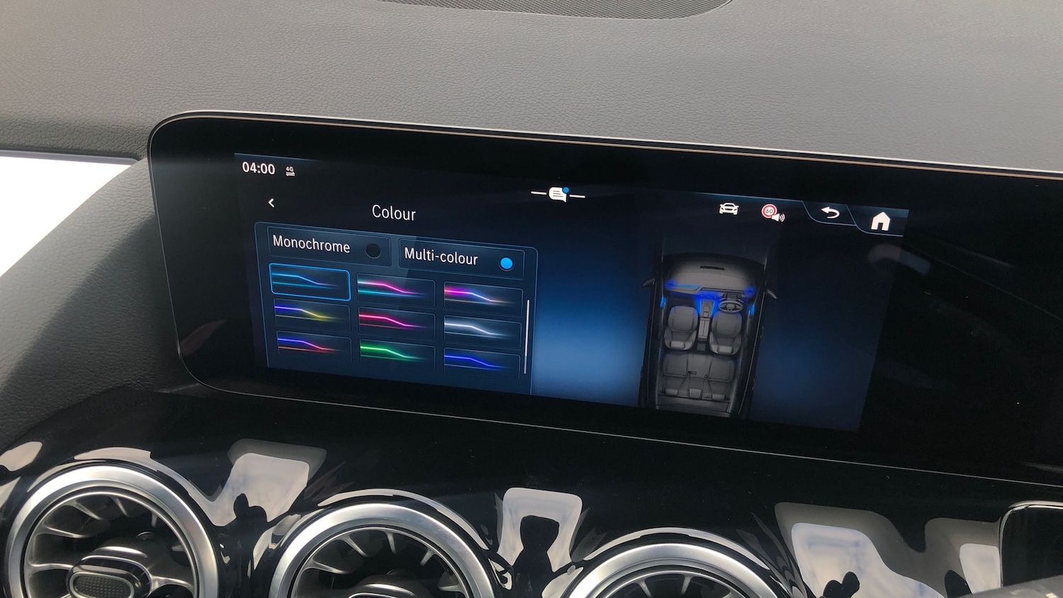 Used Mercedes-Benz GLA 2024 for sale - 76413539: Photo 33