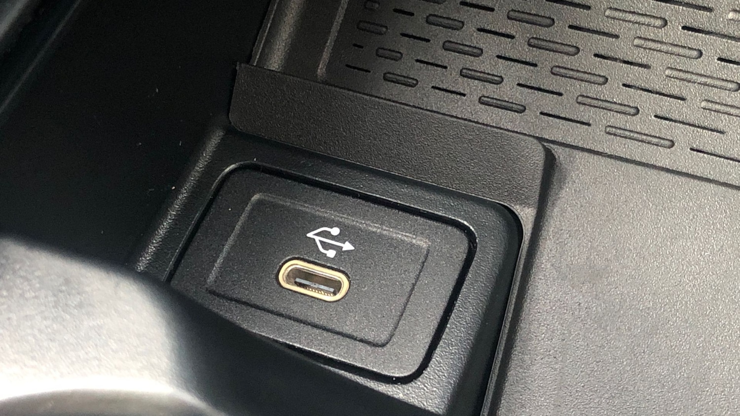 Used Mercedes-Benz GLA 2024 for sale - 76413539: Photo 40