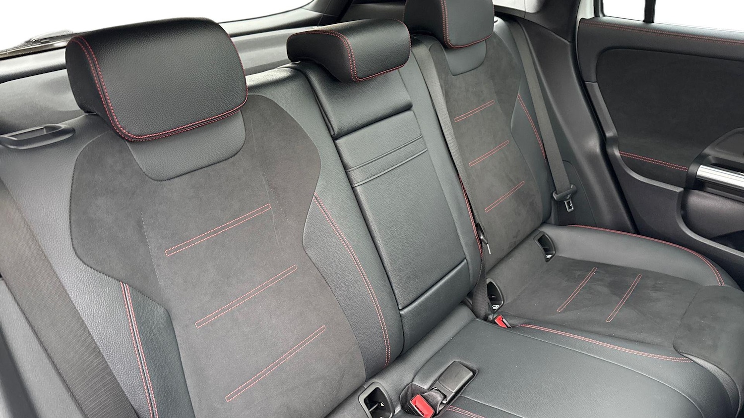 Used Mercedes-Benz EQA 2022 for sale - 77605329: Photo 12