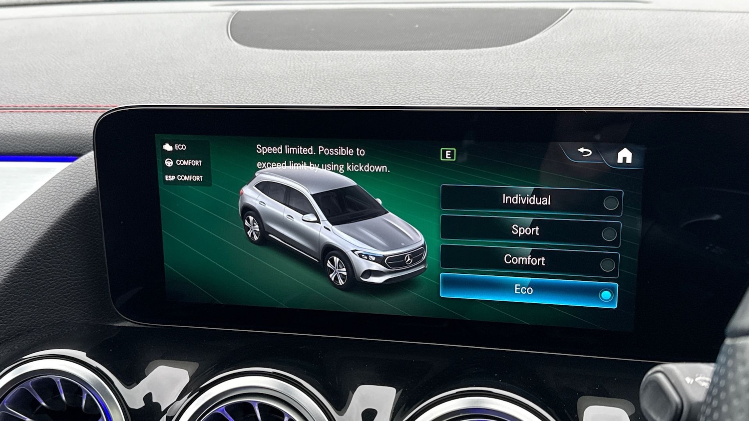 Used Mercedes-Benz EQA 2022 for sale - 77605329: Photo 31