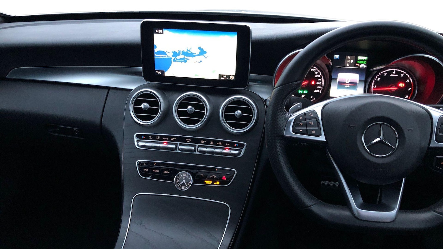 Used Mercedes-Benz C Class 2018 for sale - 76413484: Photo 10