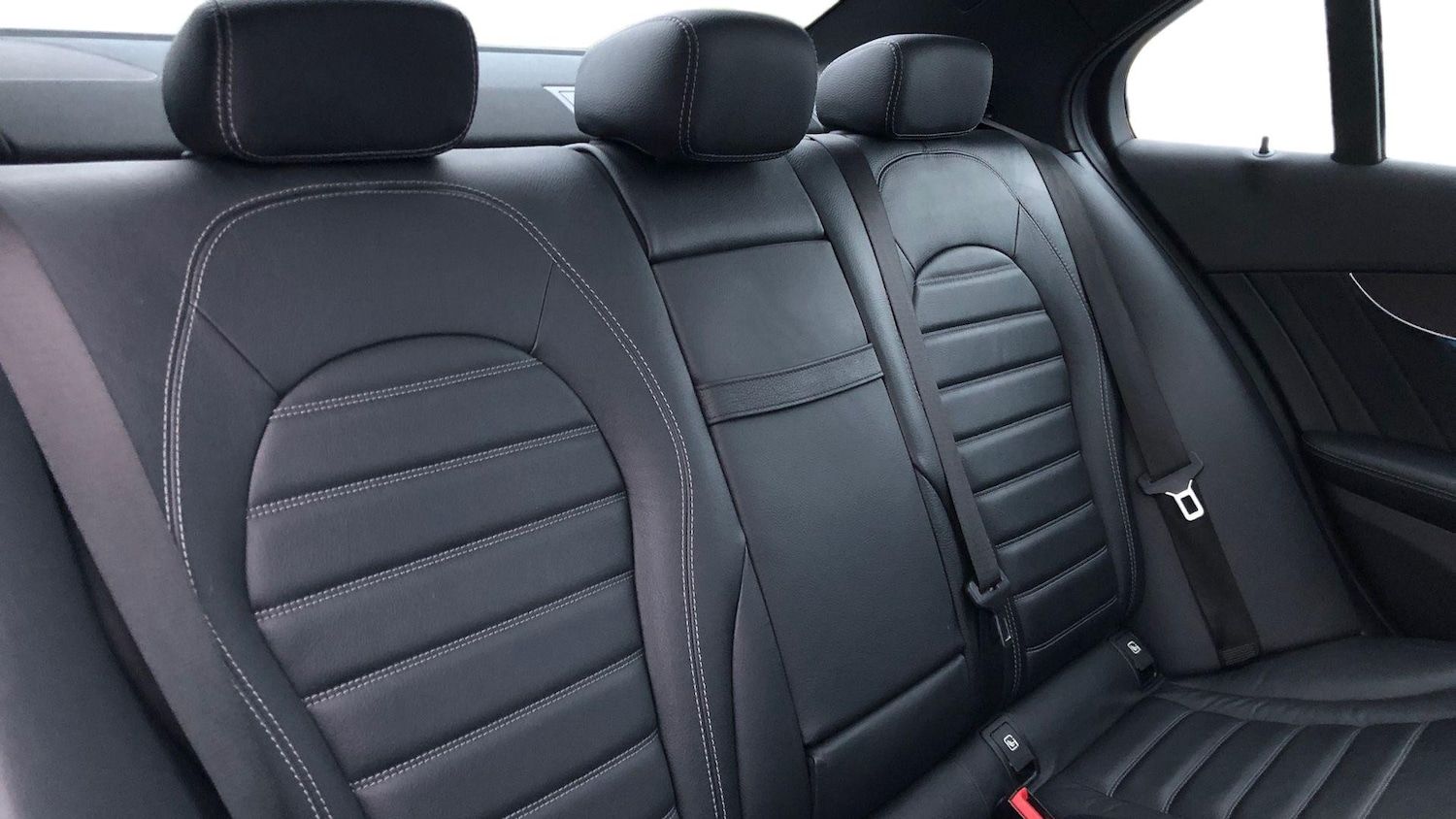 Used Mercedes-Benz C Class 2018 for sale - 76413484: Photo 12