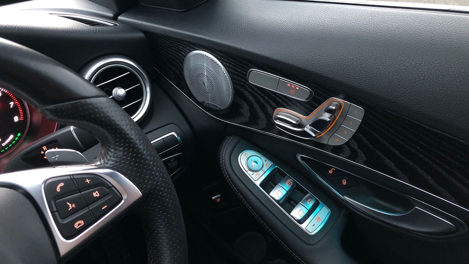 Used Mercedes-Benz C Class 2018 for sale - 76413484: Photo 31