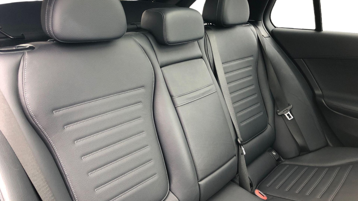 Used Mercedes-Benz C Class 2023 for sale - 76413447: Photo 12