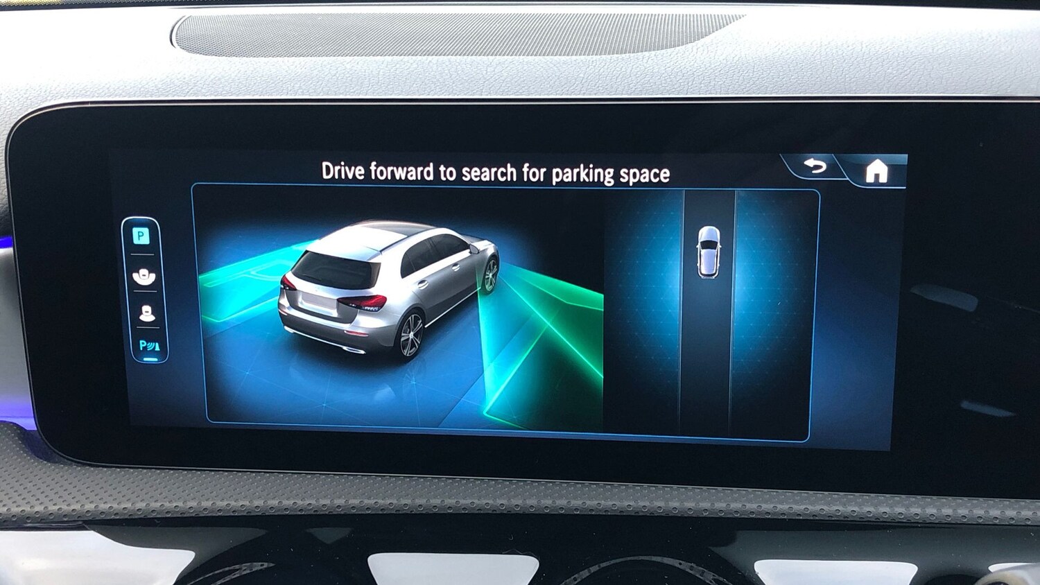 Used Mercedes-Benz A-Class 2024 for sale - 76583470: Photo 31