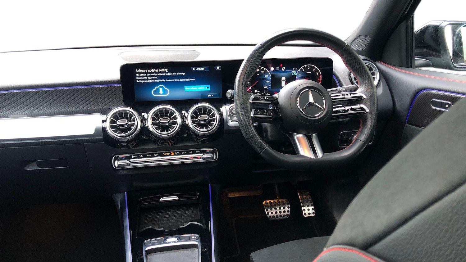 Used Mercedes-Benz GLB 2024 for sale - 77423792: Photo 10