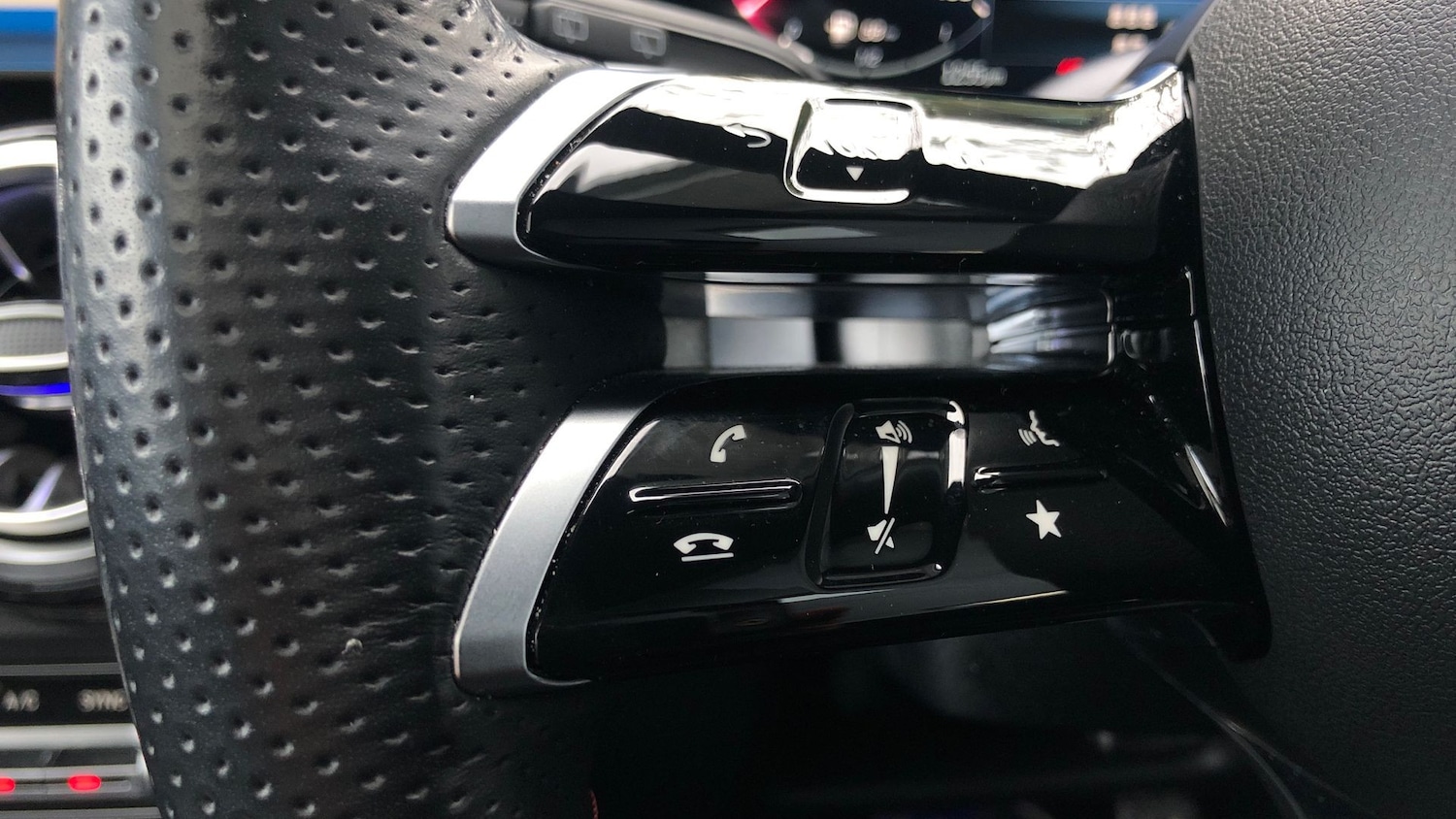 Used Mercedes-Benz GLB 2024 for sale - 77423792: Photo 19