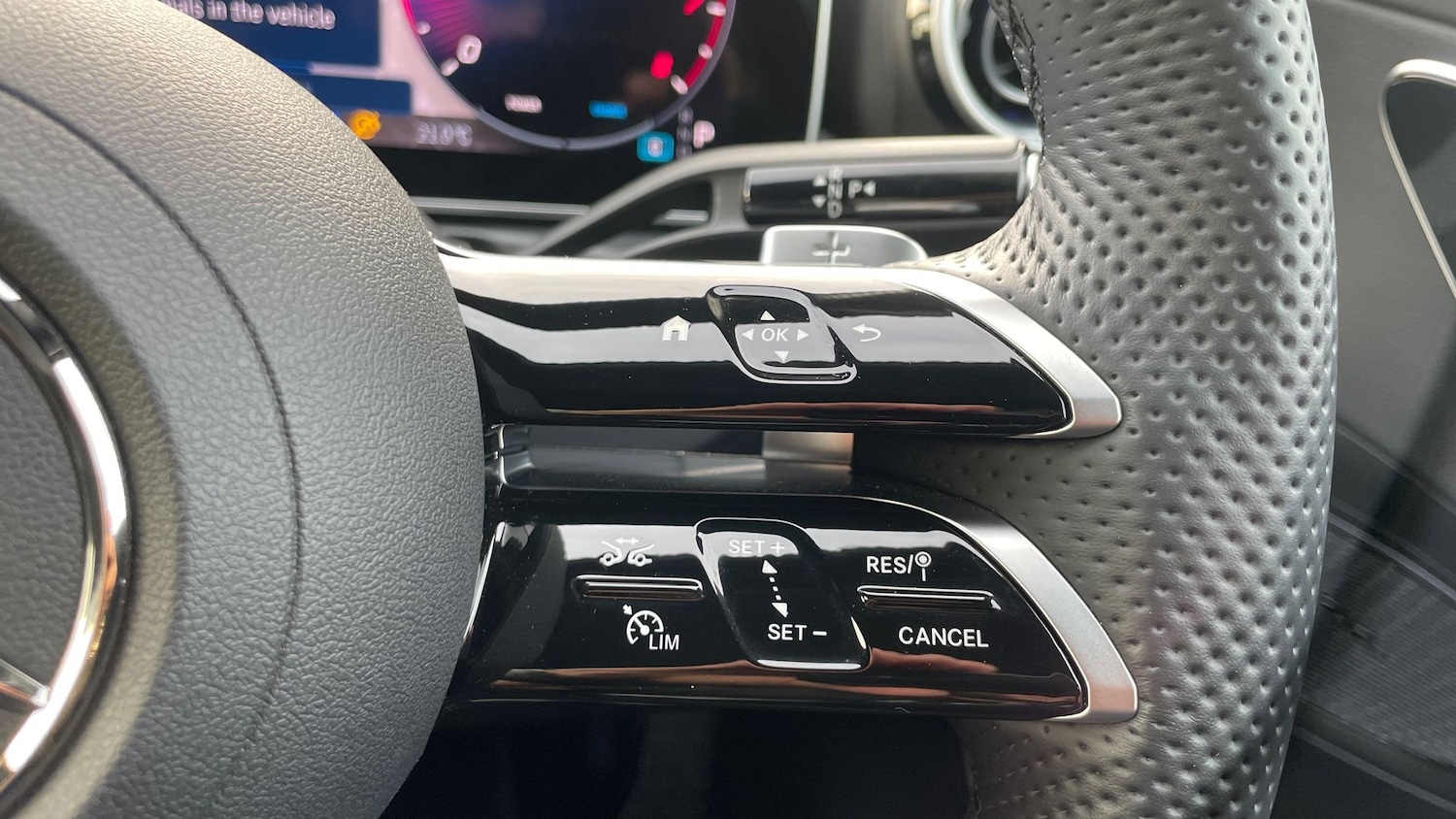 Used Mercedes-Benz C Class 2025 for sale - 77644101: Photo 32