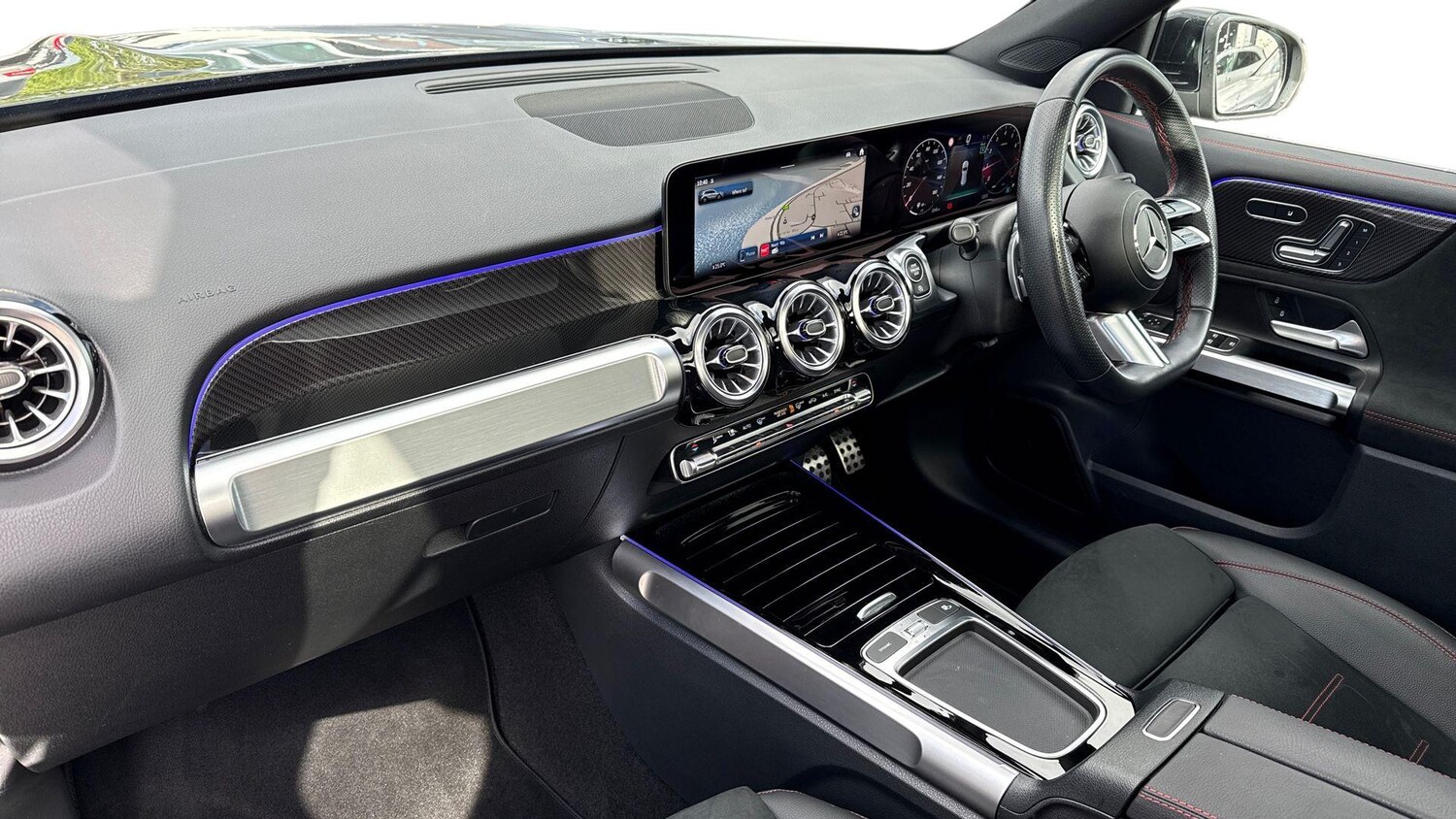 Used Mercedes-Benz GLB 2024 for sale - 77605338: Photo 8