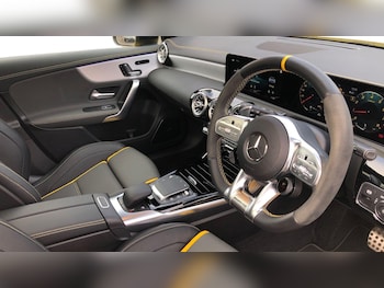 Used Mercedes-Benz A-Class 2020 for sale - 76413543: Photo