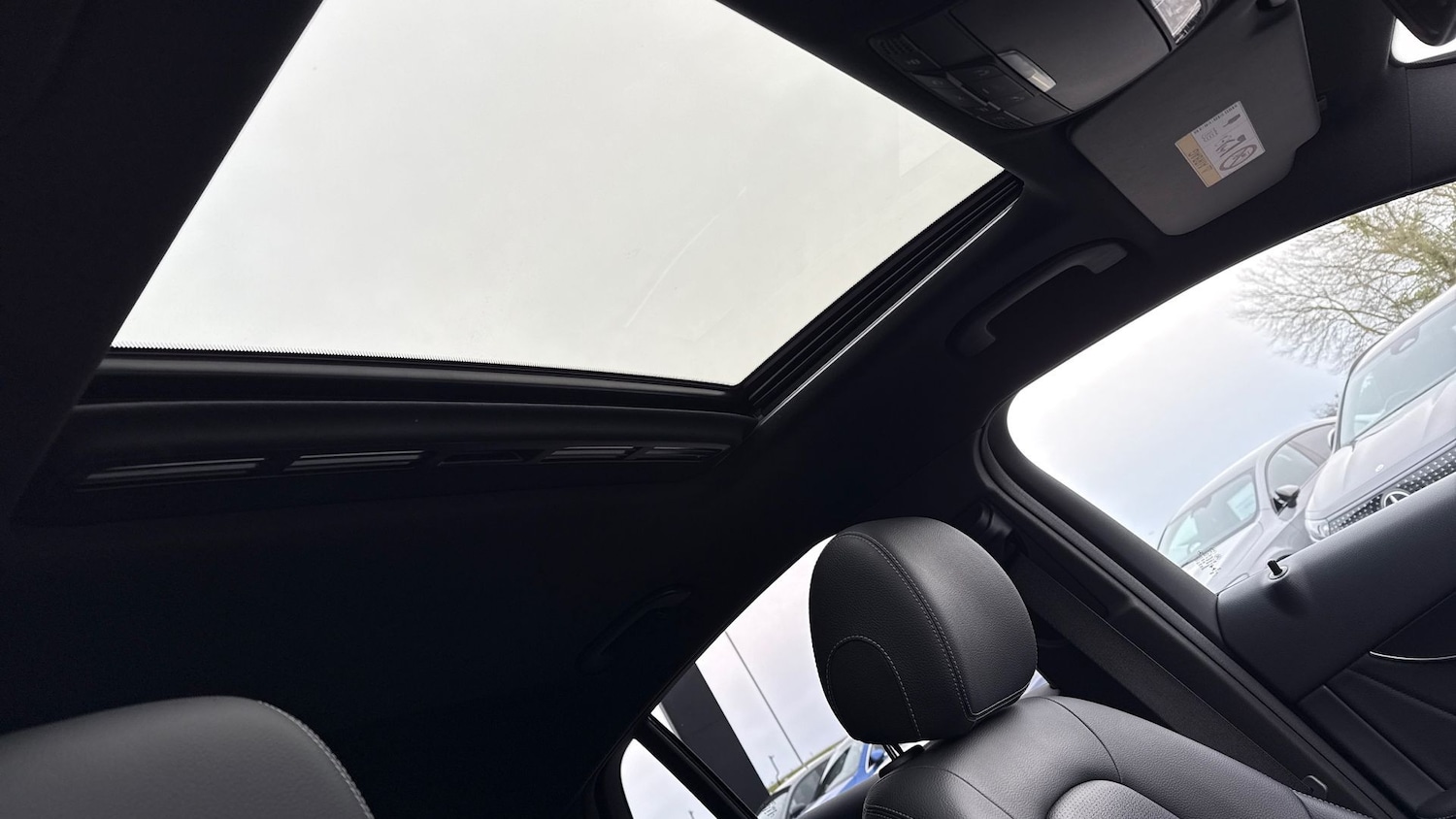 Used Mercedes-Benz GLC 2019 for sale - 77605336: Photo 21