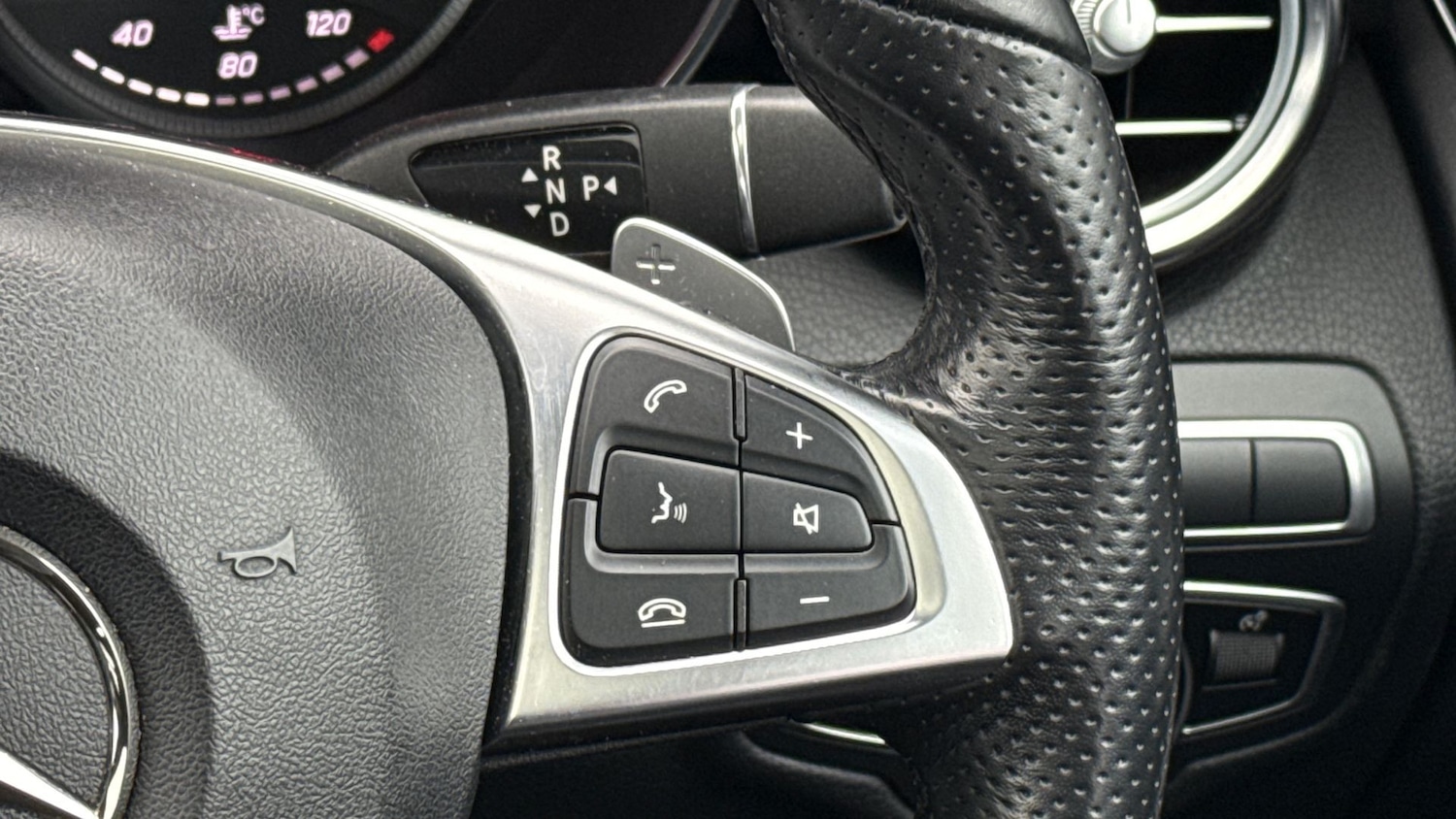 Used Mercedes-Benz GLC 2019 for sale - 77605336: Photo 26