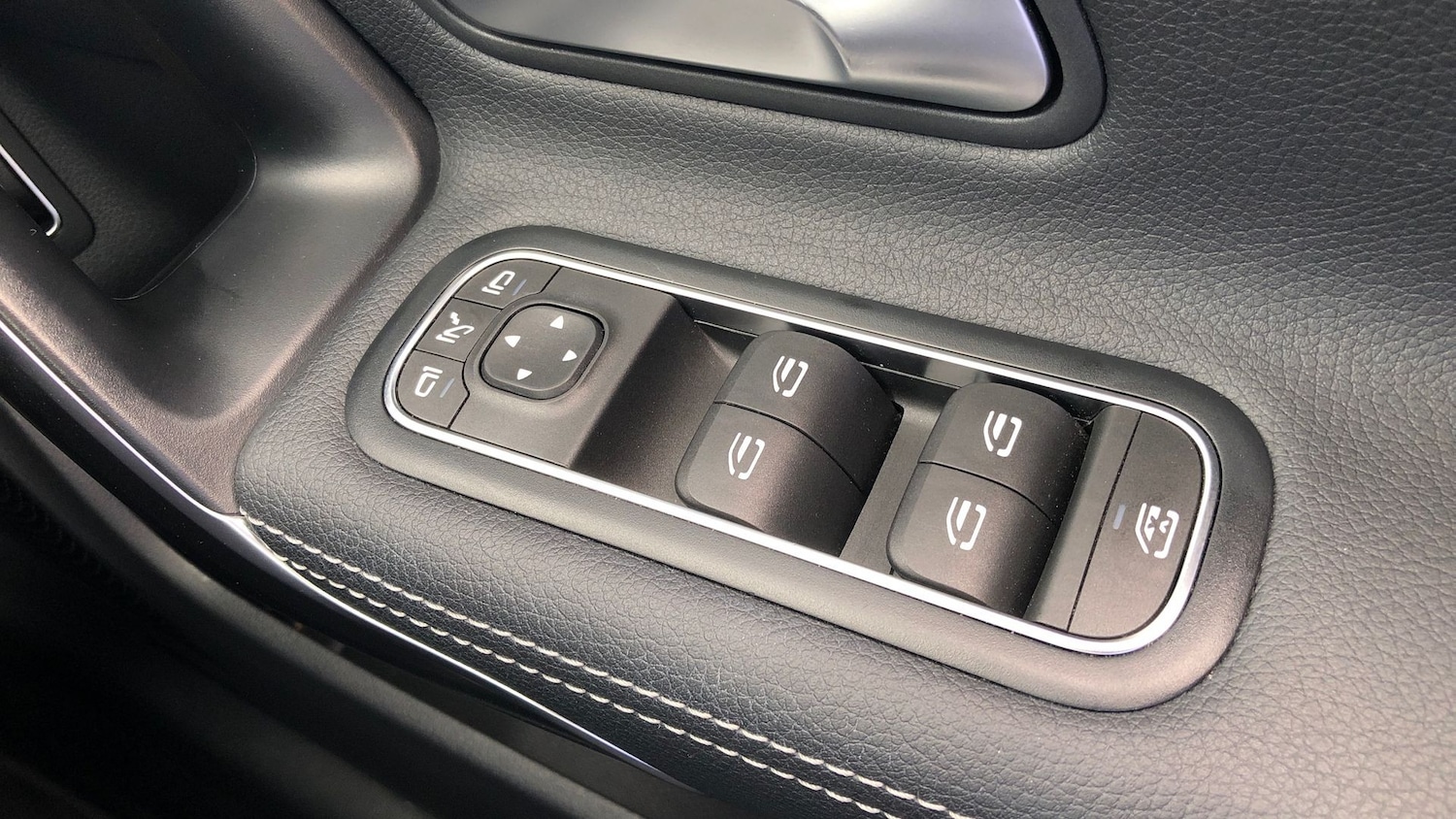 Used Mercedes-Benz CLA 2019 for sale - 76413519: Photo 33