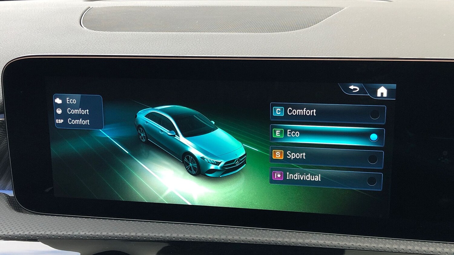 Used Mercedes-Benz A-Class 2024 for sale - 76922723: Photo 30