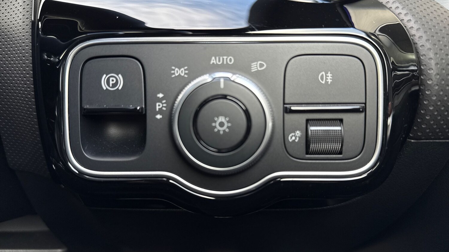 Used Mercedes-Benz CLA 2024 for sale - 77605339: Photo 39