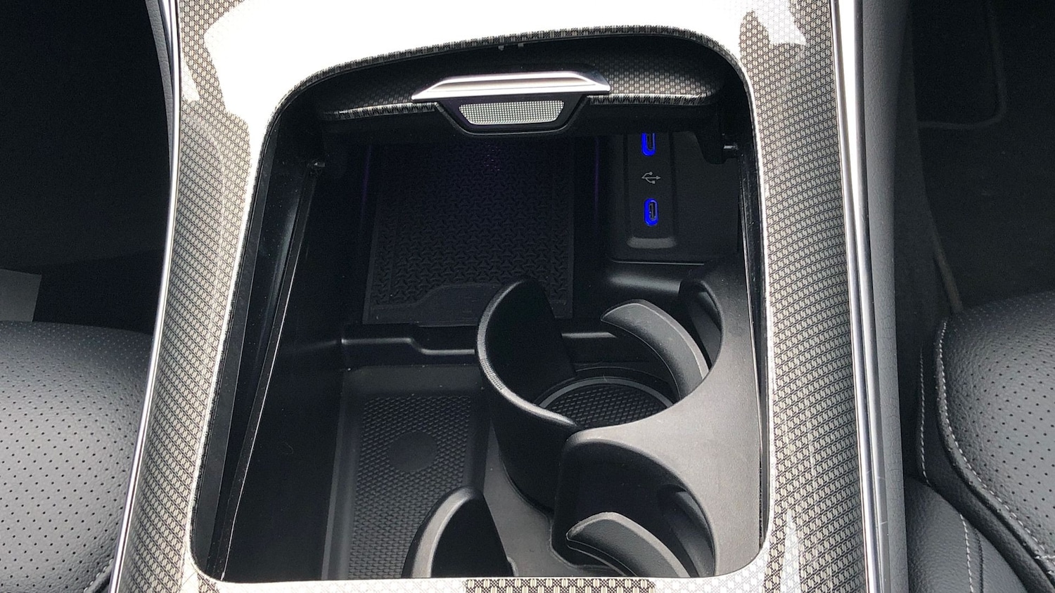 Used Mercedes-Benz GLC 2025 for sale - 77409839: Photo 27