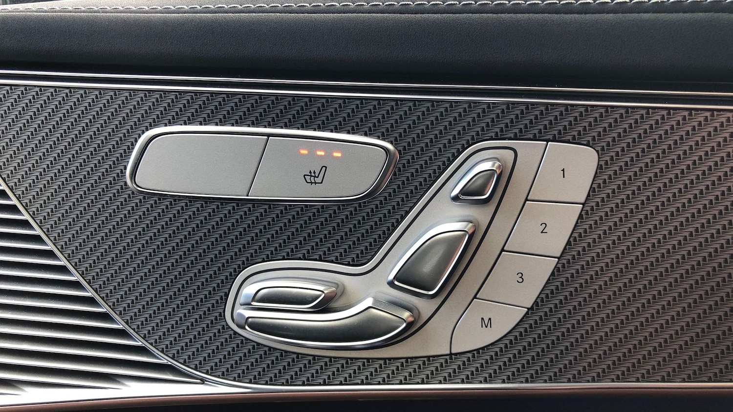 Used Mercedes-Benz EQC 2021 for sale - 76413461: Photo 30