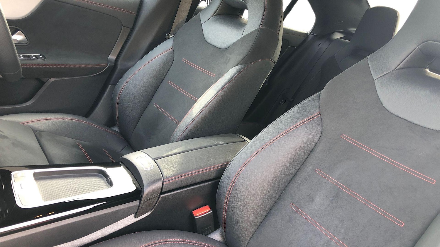 Used Mercedes-Benz CLA 2024 for sale - 76413512: Photo 11