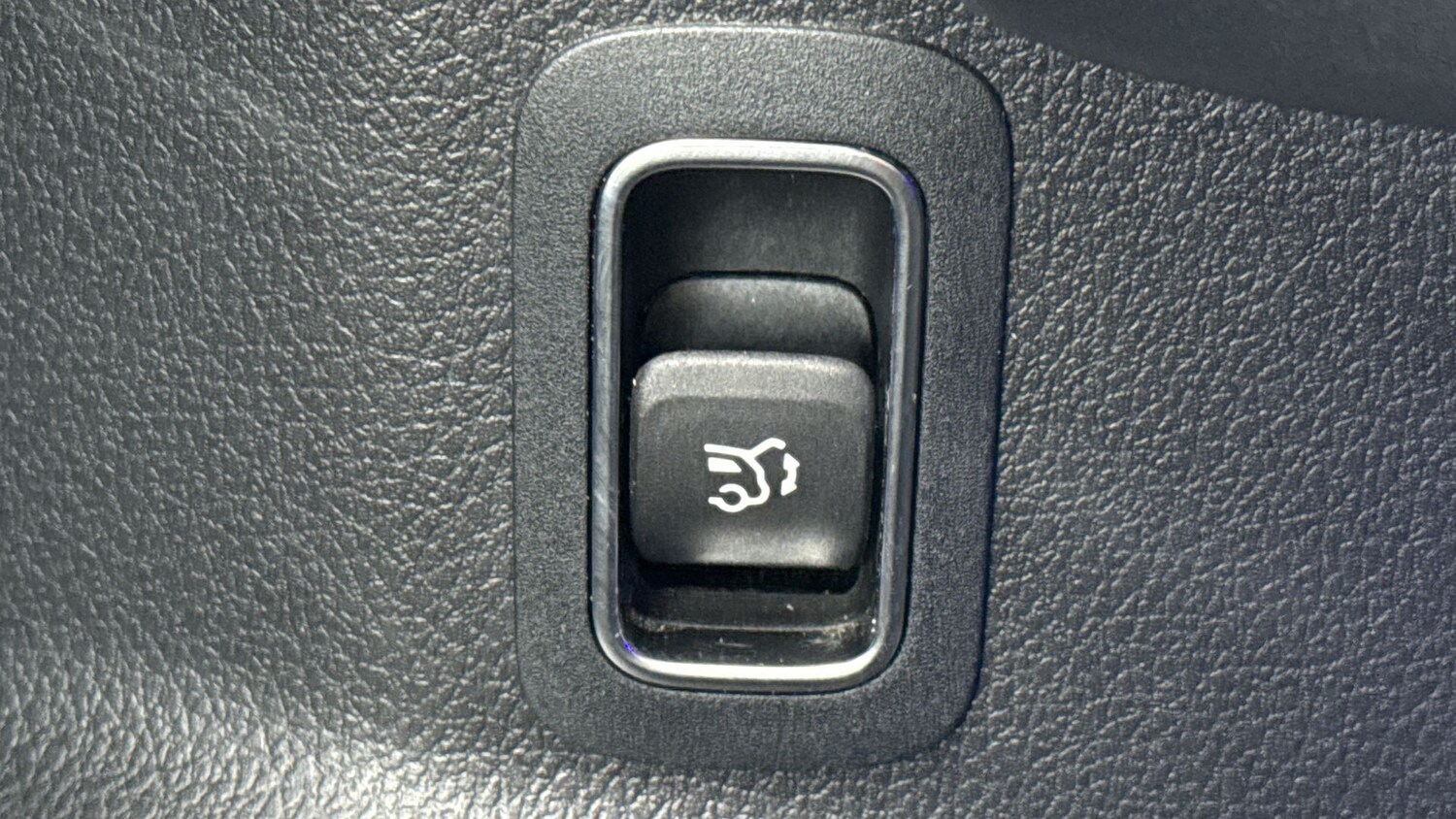 Used Mercedes-Benz EQA 2021 for sale - 77605375: Photo 39