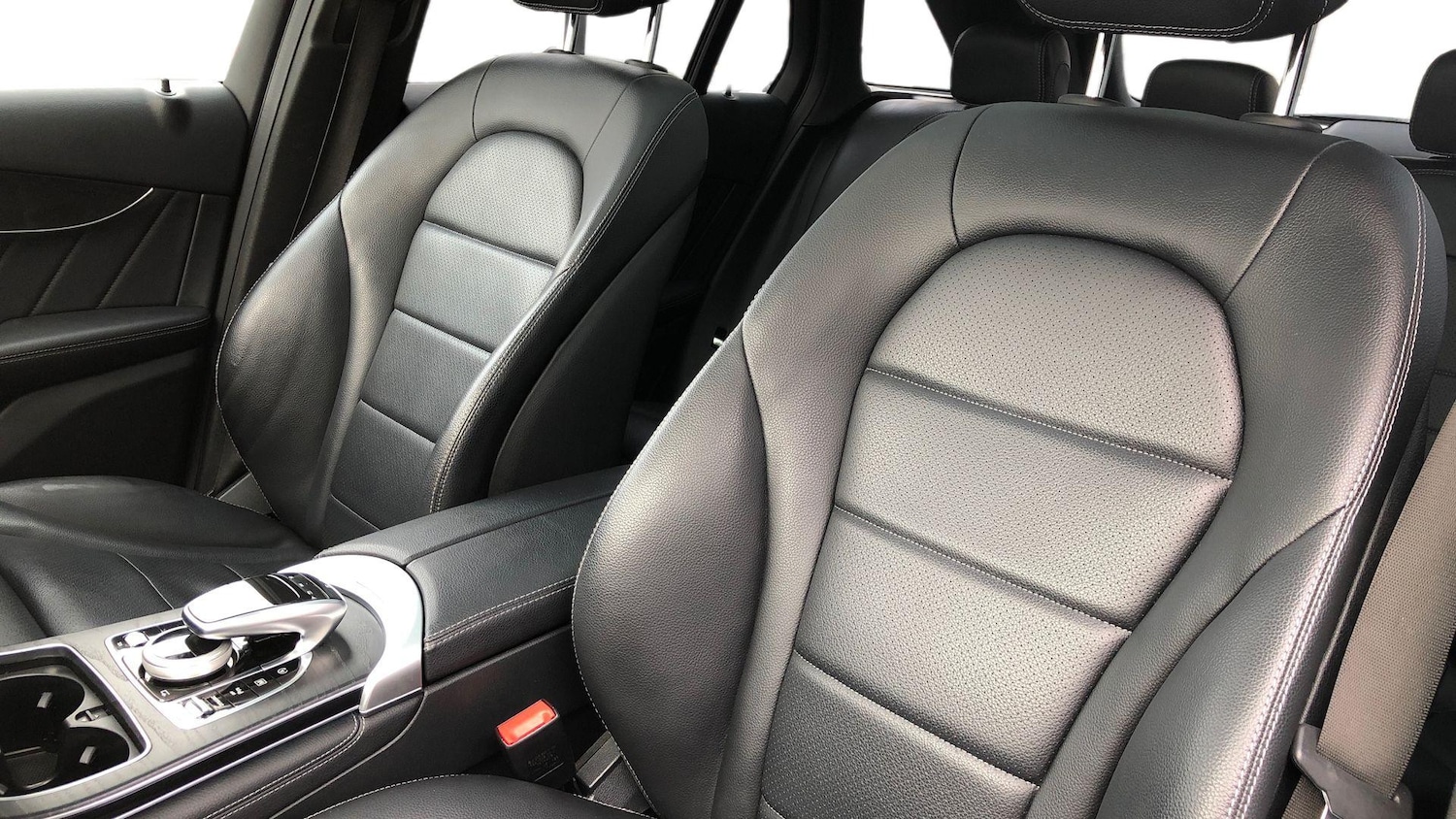 Used Mercedes-Benz GLC 2018 for sale - 77128620: Photo 11