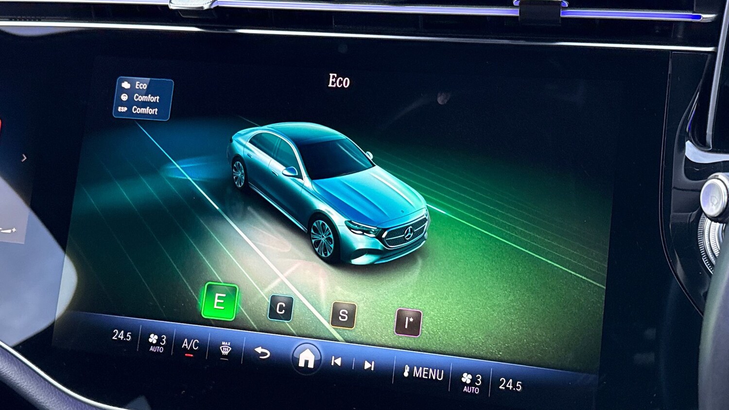 Used Mercedes-Benz E Class 2024 for sale - 77605341: Photo 32