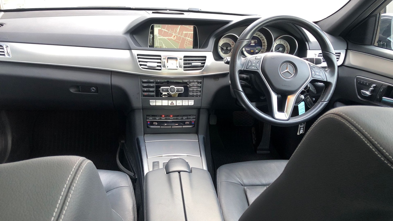 Used Mercedes-Benz E Class 2015 for sale - 76418628: Photo 18