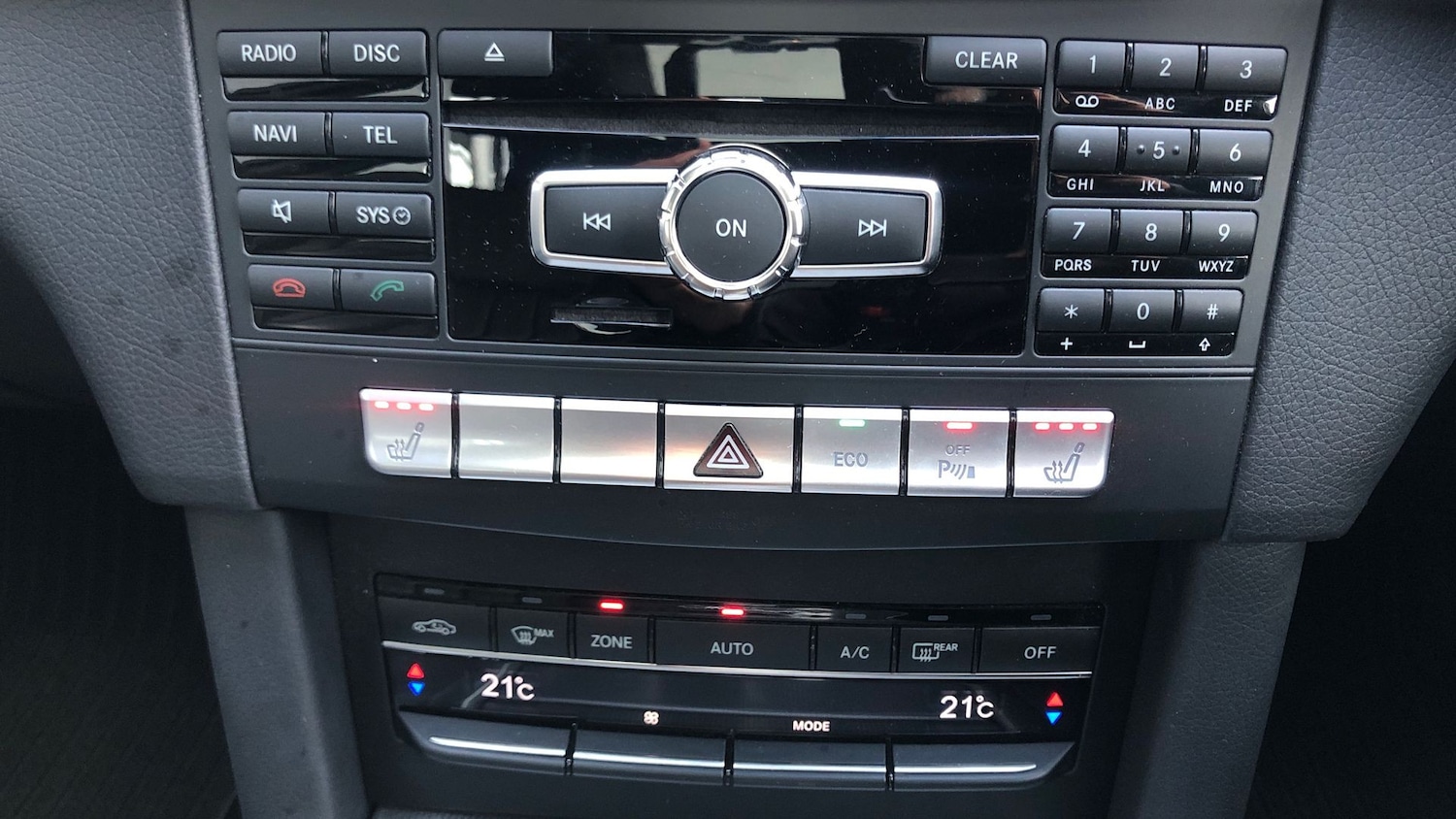 Used Mercedes-Benz E Class 2015 for sale - 76418628: Photo 28