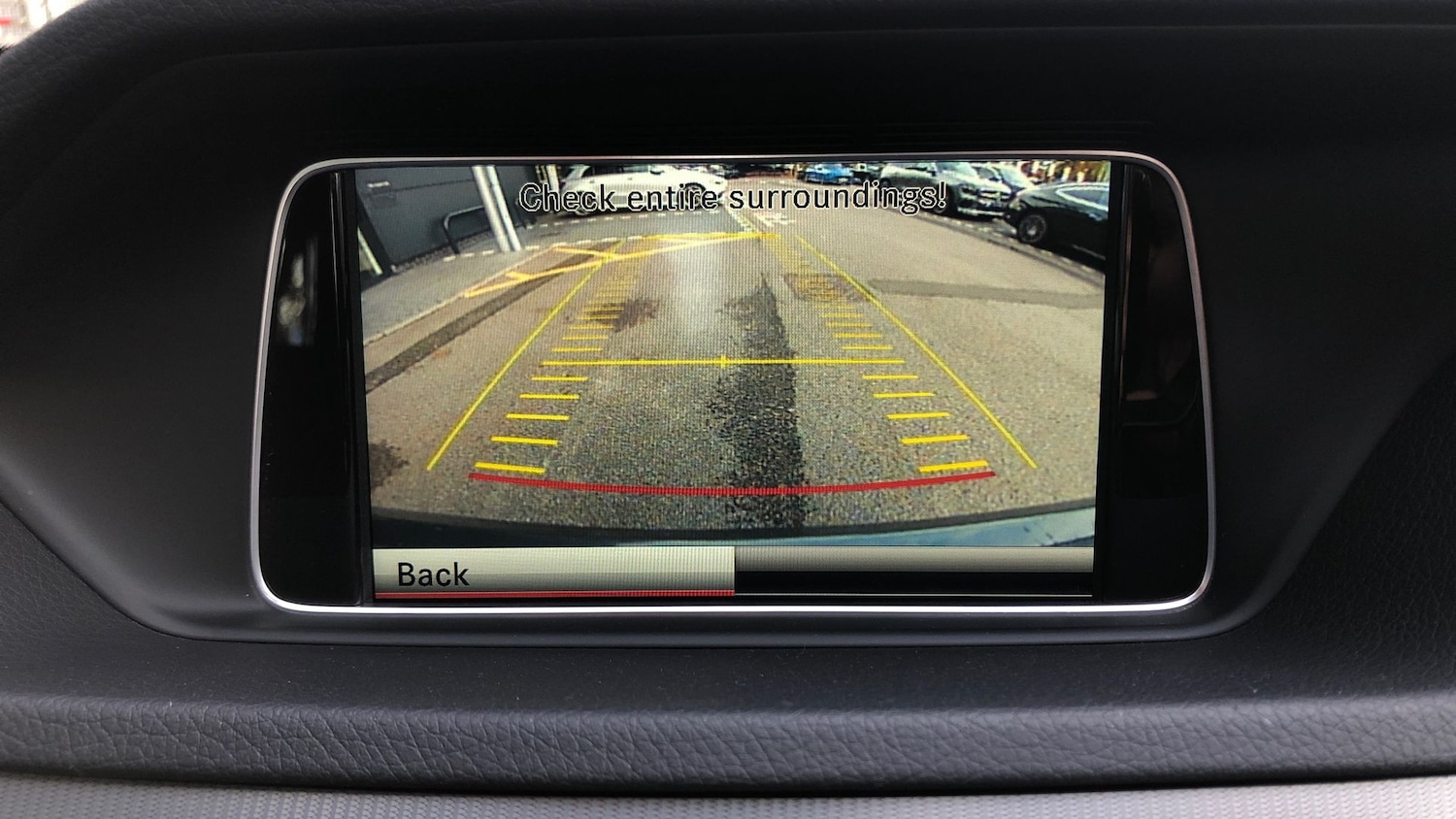 Used Mercedes-Benz E Class 2015 for sale - 76418628: Photo 34