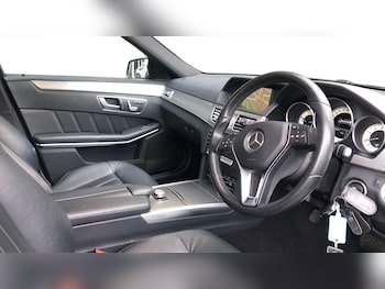 Used Mercedes-Benz E Class 2015 for sale - 76418628: Photo