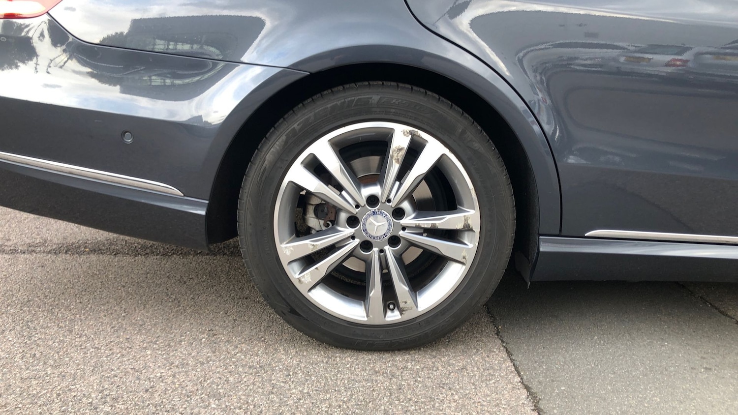 Used Mercedes-Benz E Class 2015 for sale - 76418628: Photo 5