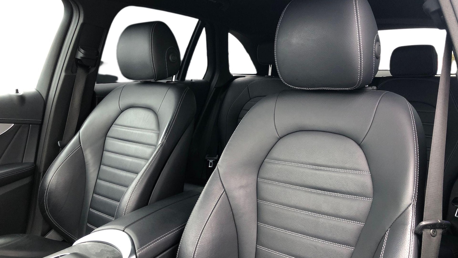 Used Mercedes-Benz GLC 2022 for sale - 77294416: Photo 11