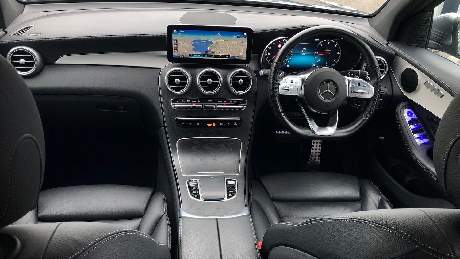 Used Mercedes-Benz GLC 2022 for sale - 77294416: Photo 18