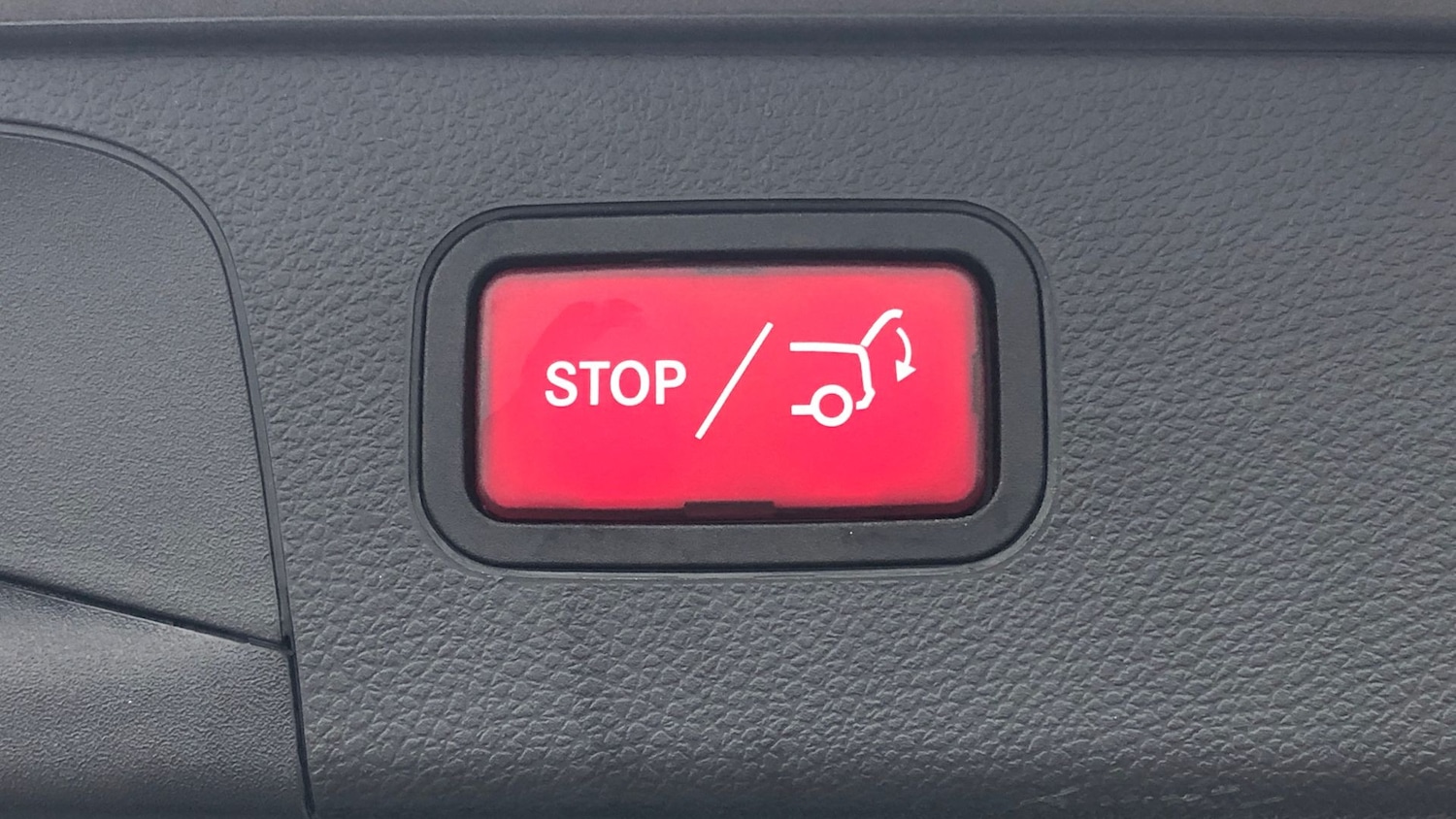 Used Mercedes-Benz GLC 2022 for sale - 77294416: Photo 23