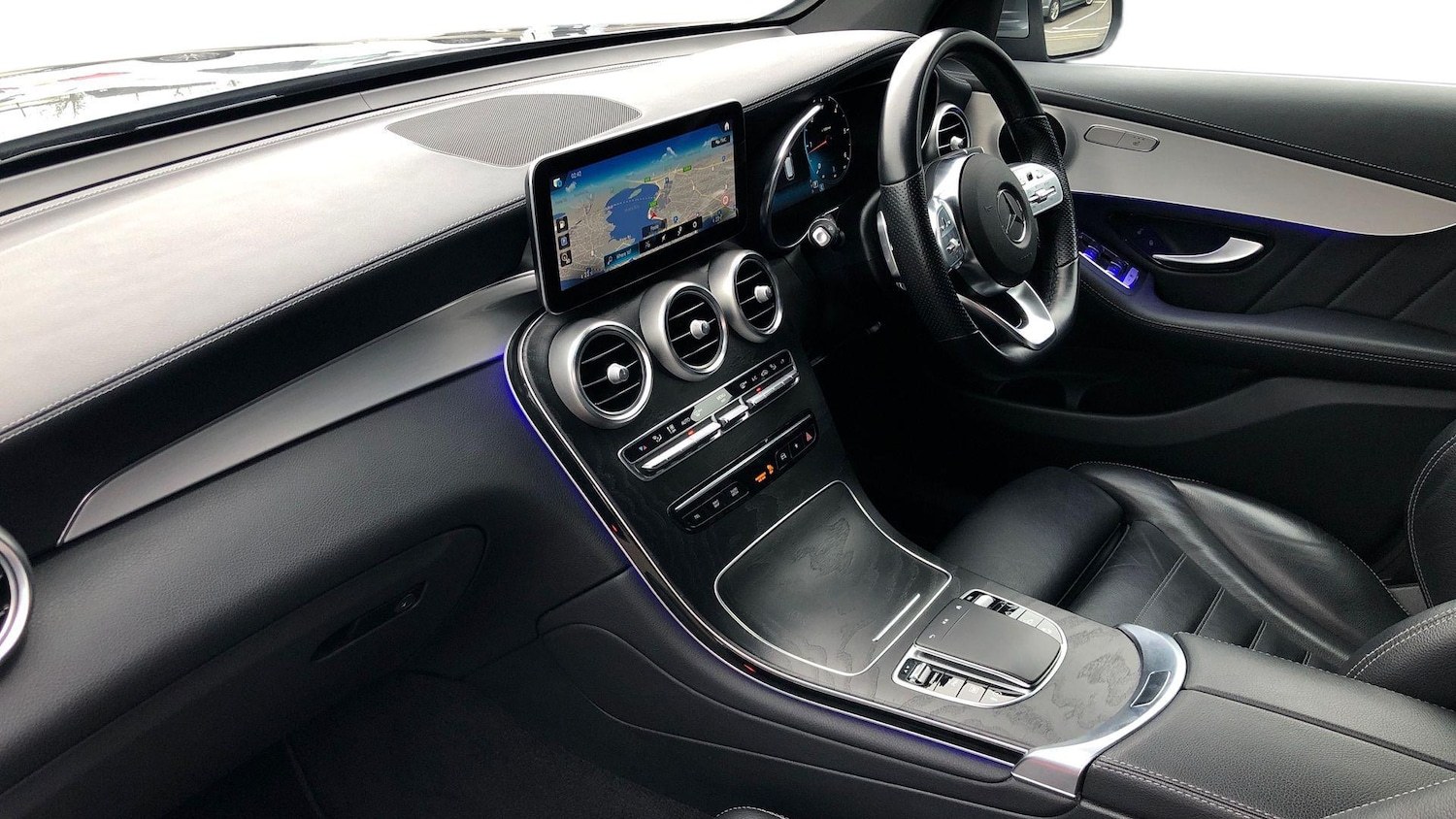 Used Mercedes-Benz GLC 2022 for sale - 77294416: Photo 8