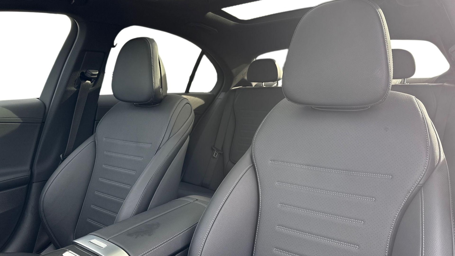 Used Mercedes-Benz C Class 2025 for sale - 77605376: Photo 11