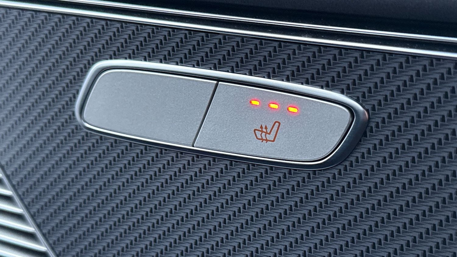 Used Mercedes-Benz EQC 2023 for sale - 77605374: Photo 30