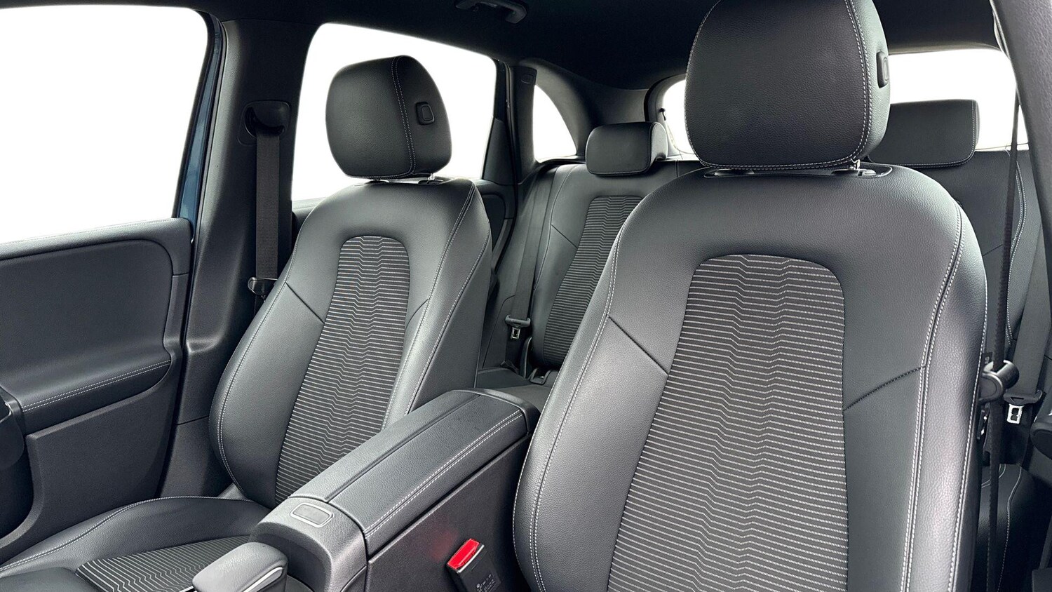 Used Mercedes-Benz B Class 2021 for sale - 77605362: Photo 11