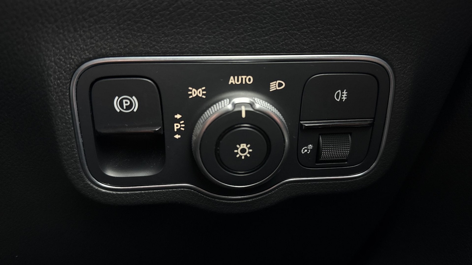 Used Mercedes-Benz B Class 2021 for sale - 77605362: Photo 27