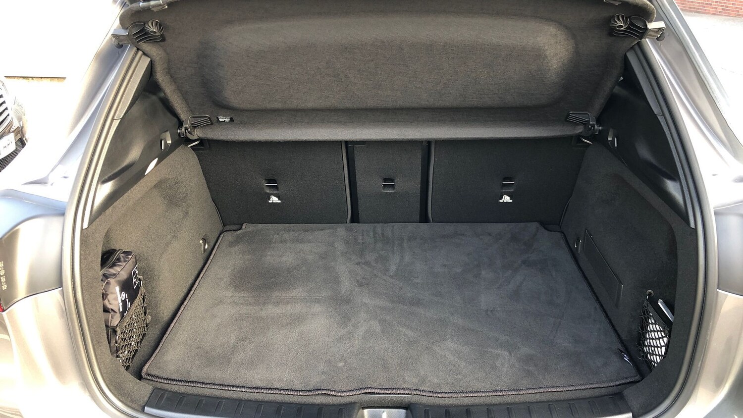 Used Mercedes-Benz EQA 2024 for sale - 76949442: Photo 14