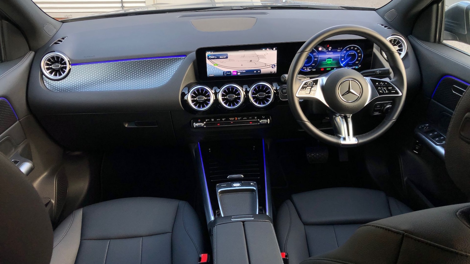 Used Mercedes-Benz EQA 2024 for sale - 76949442: Photo 18