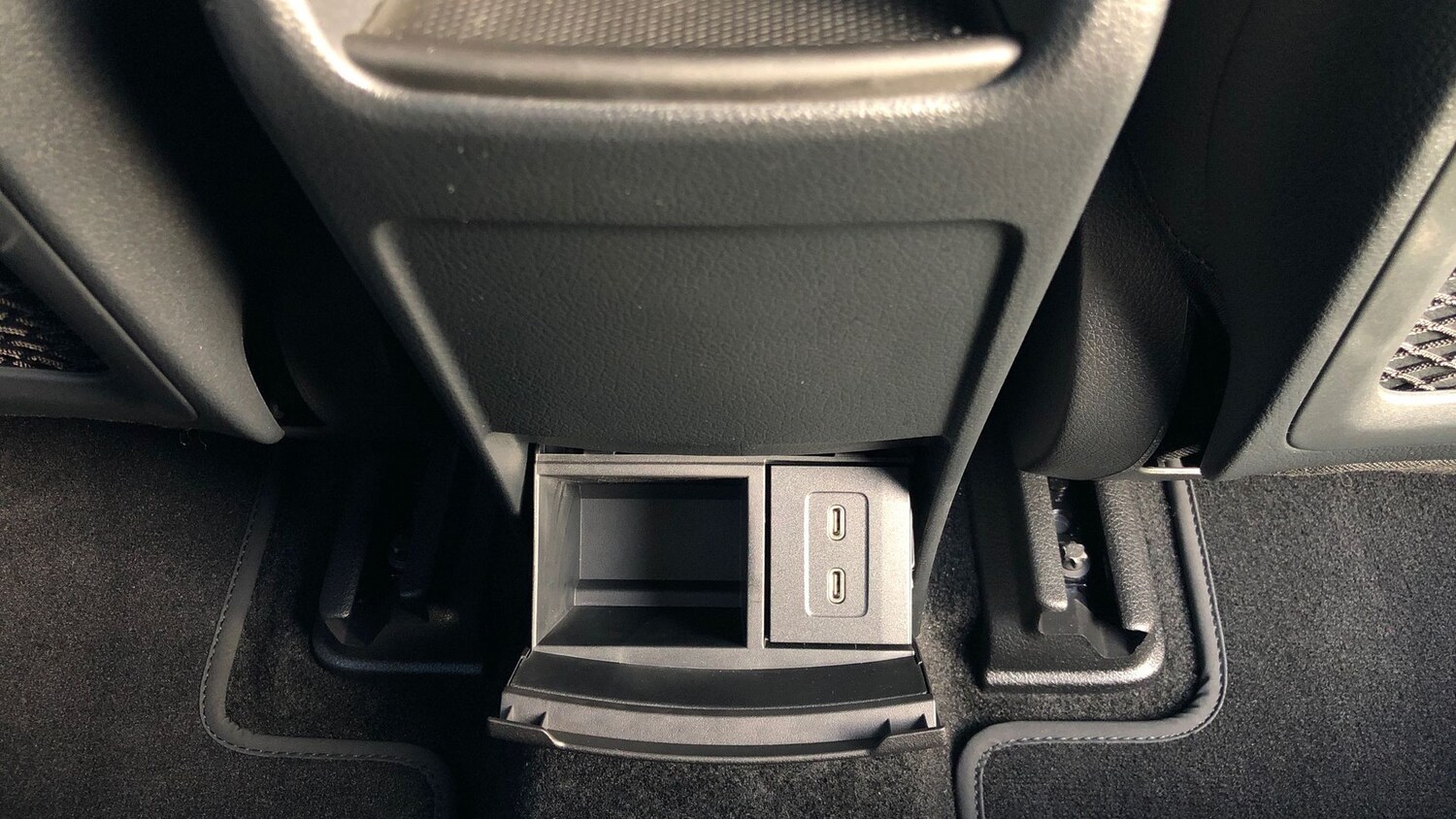 Used Mercedes-Benz EQA 2024 for sale - 76949442: Photo 27