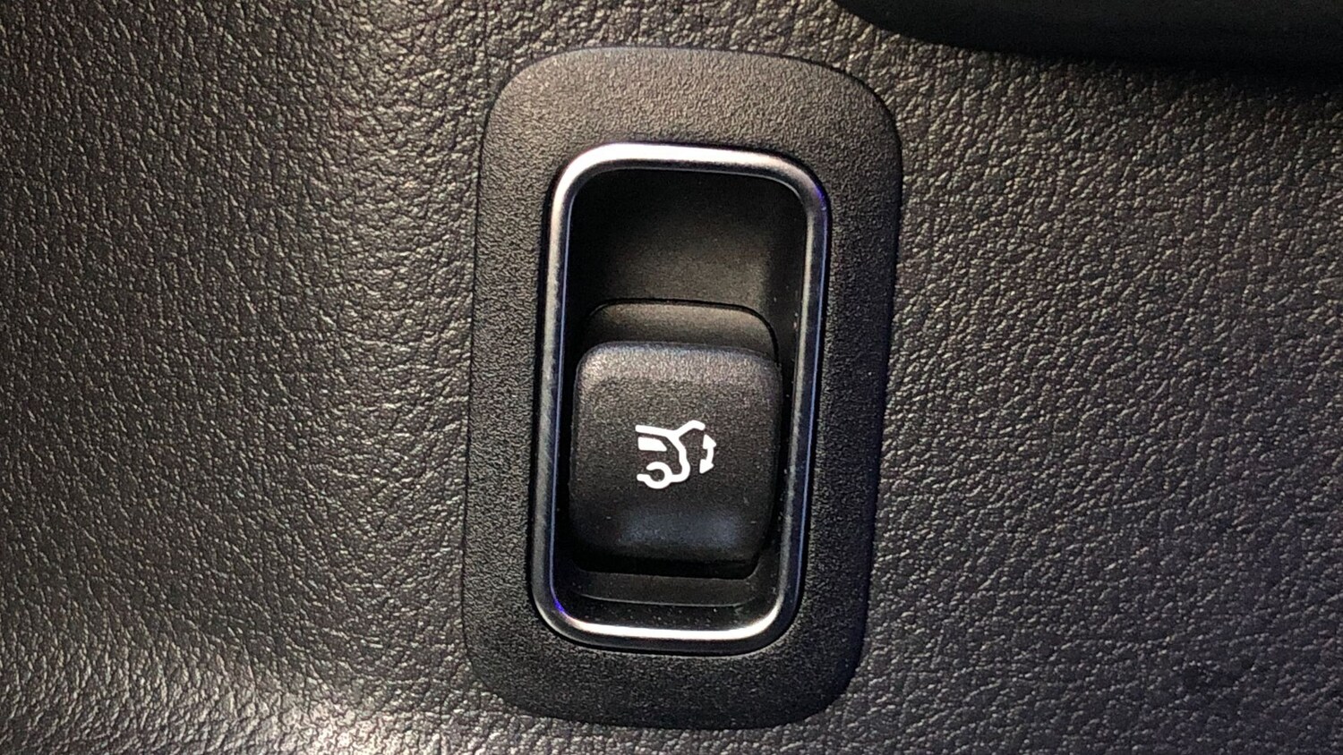 Used Mercedes-Benz EQA 2024 for sale - 76949442: Photo 30