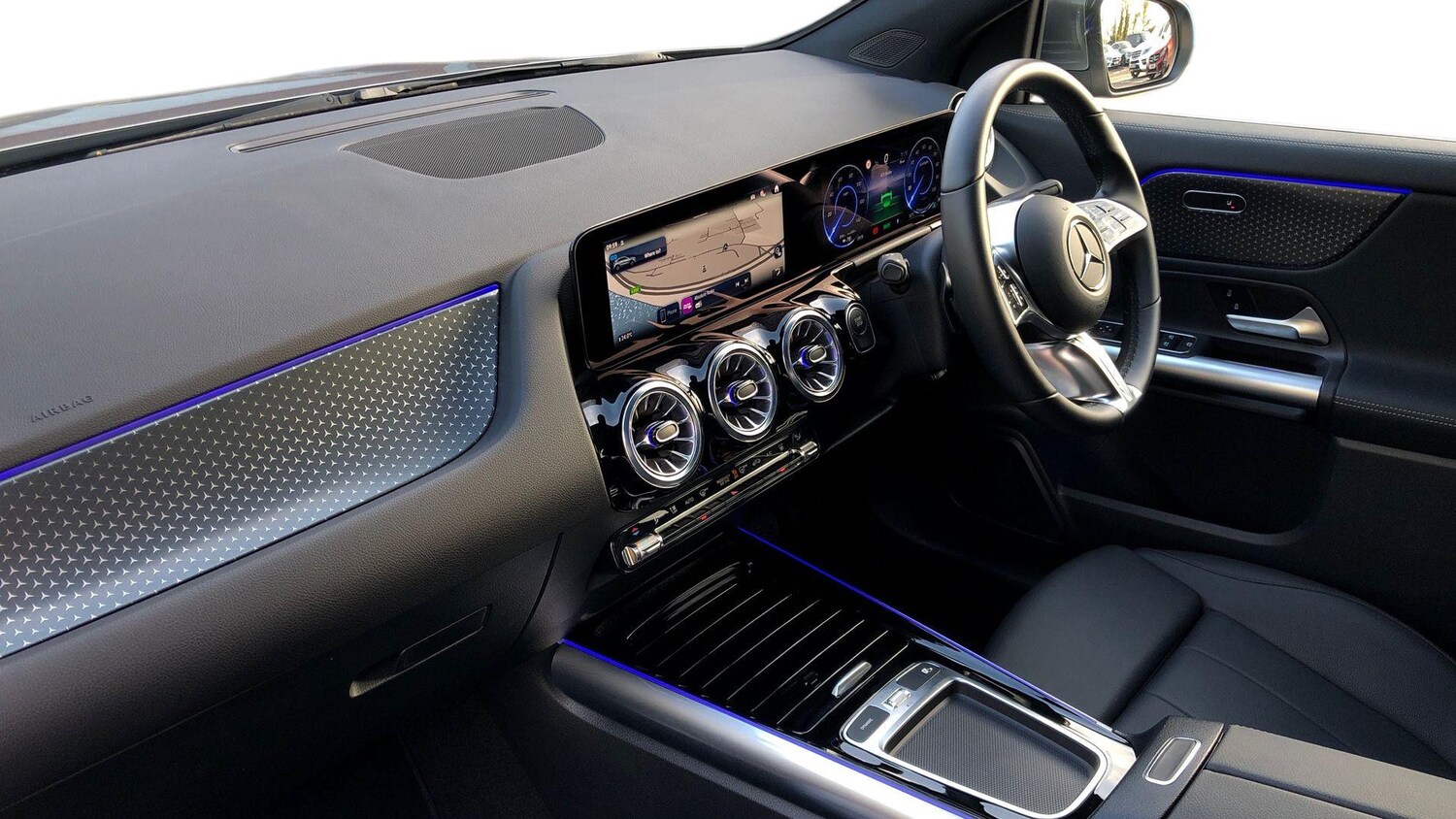 Used Mercedes-Benz EQA 2024 for sale - 76949442: Photo 8