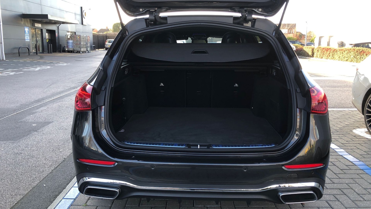 Used Mercedes-Benz C Class 2025 for sale - 77665934: Photo 14