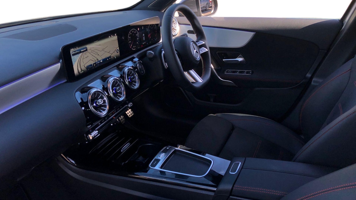 Used Mercedes-Benz A-Class 2024 for sale - 76413525: Photo 8